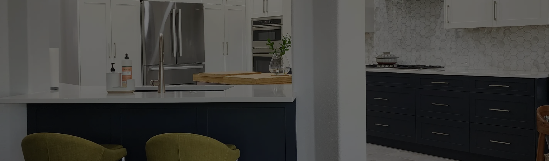 <p>EXPLORE</p>
<h3>CIRCLE C SOUTH KITCHEN</h3>